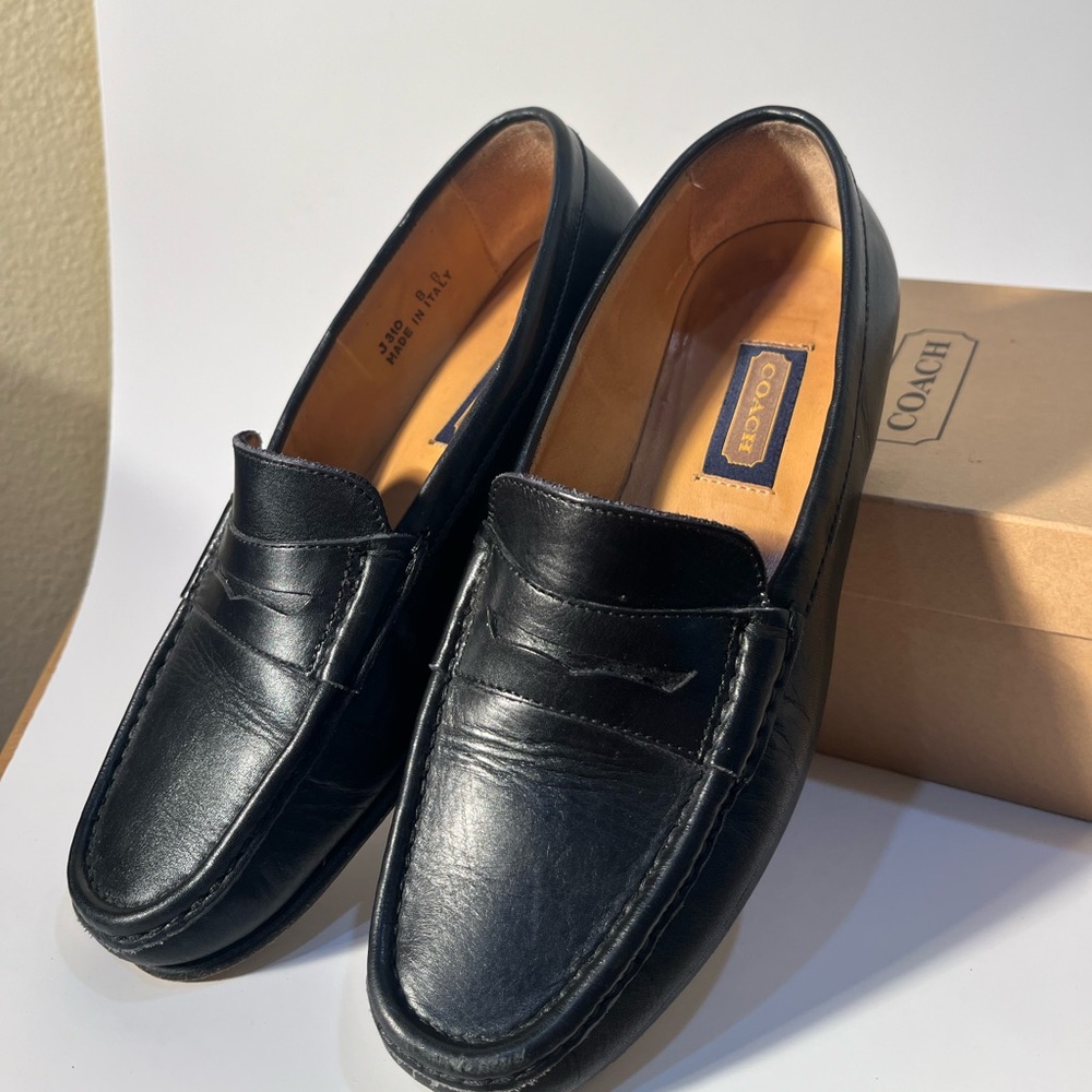 Coach women Classic Black Leather loafers